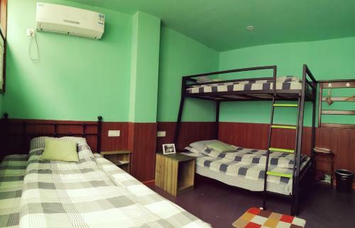 Bed & Breakfast Yshs Inn