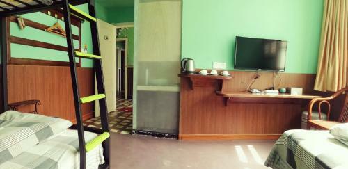 Bed & Breakfast Yshs Inn