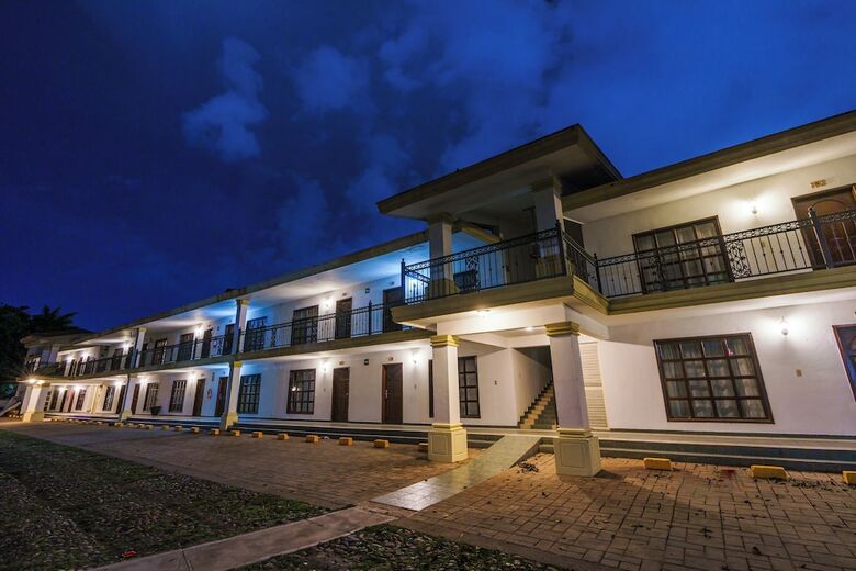 Hotel Los Tres Rios
