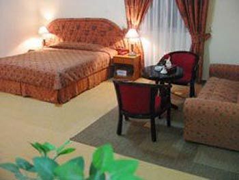 Hotel Golden Oasis