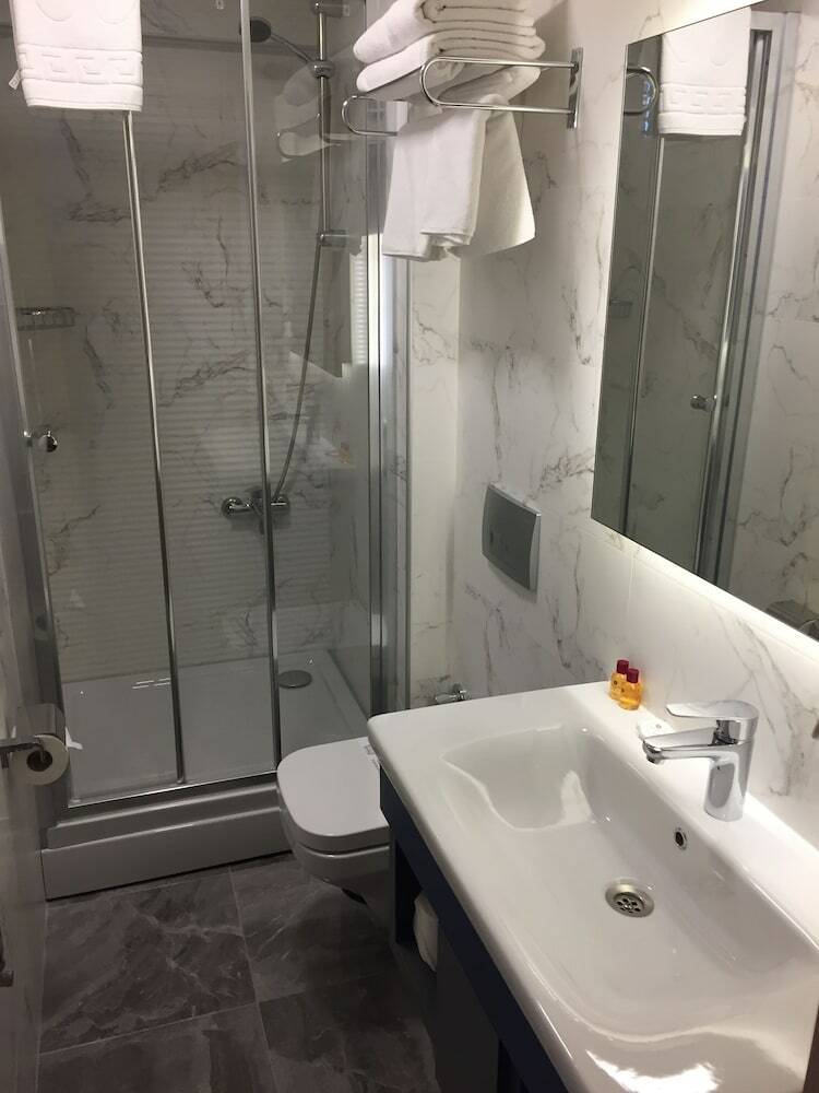 Hotel Helen
