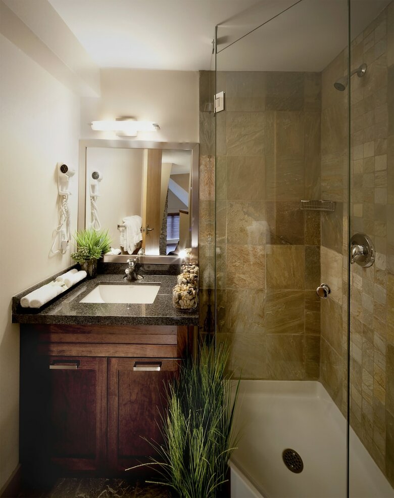 Hotel Executive Inn At Whistler Village