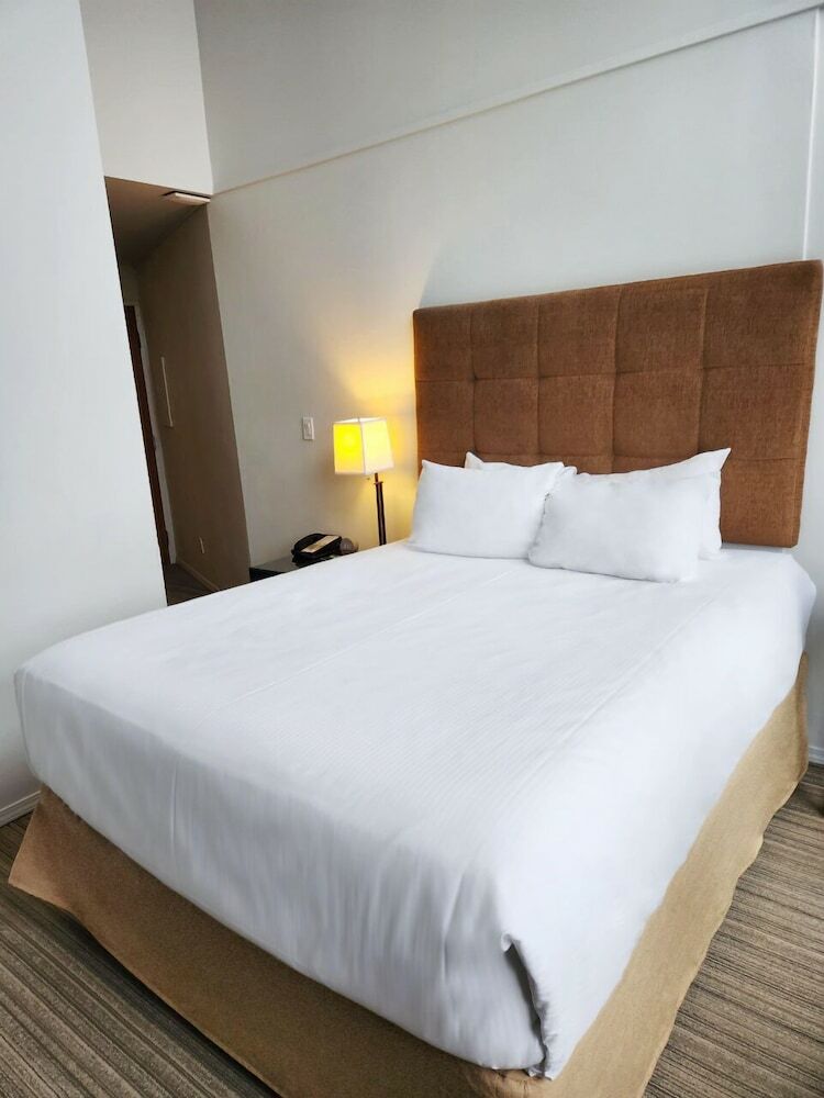Hotel Executive Inn At Whistler Village