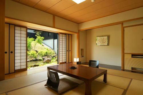 Hotel Kikori