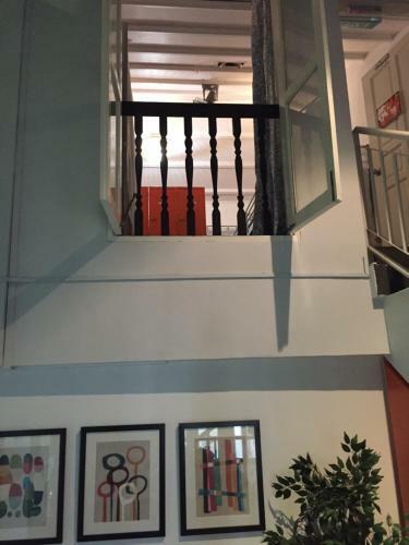 Burrow Hostel @ Pagoda