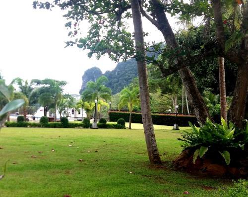 Hotel Diamond Beach Resort