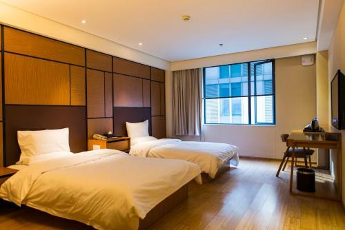 Ji Hotel Lhasa Xizang University