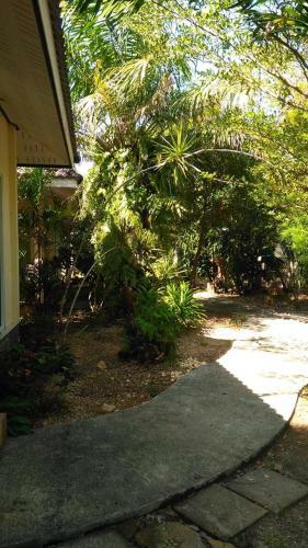 Hotel Banburee House