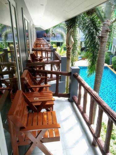 Hotel Aonang Village Resort