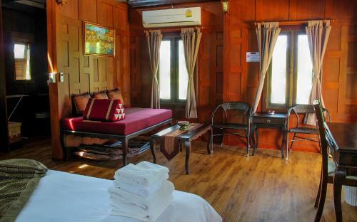 Hotel Thailife Homestay Resort & Spa
