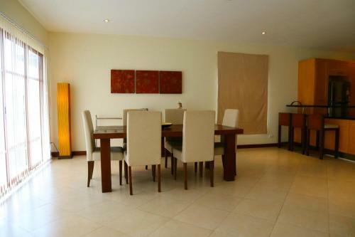 Baan Puri Apartments