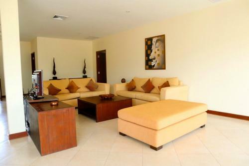 Baan Puri Apartments