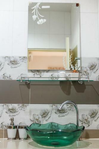 Hostal Bangtao Guest House