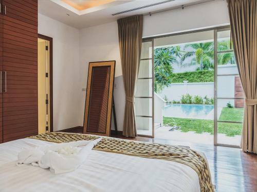 Richmond Villa Bangtao