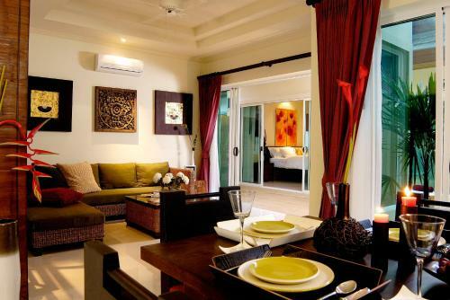 Karon Beach Walk Villa