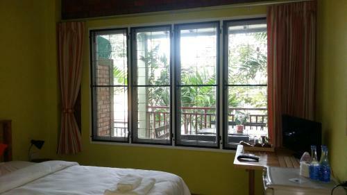 Sunshine Inn Resort