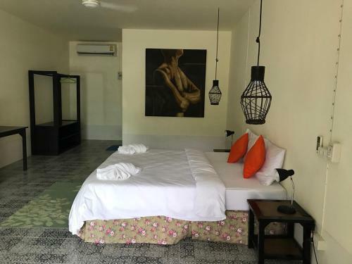 Sunshine Inn Resort