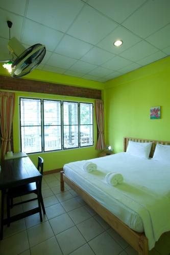 Sunshine Inn Resort