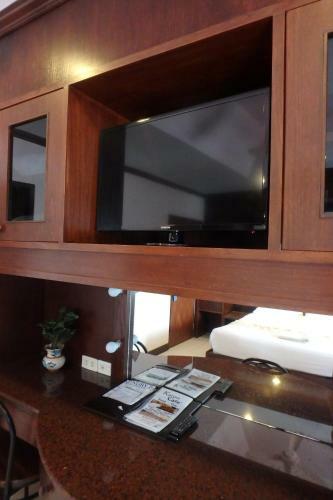 Hotel Karon Cafe Inn