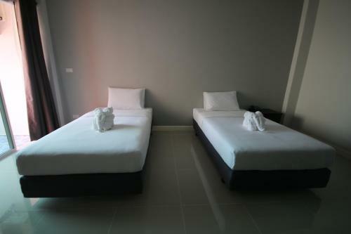 Hotel Karon Sea Side