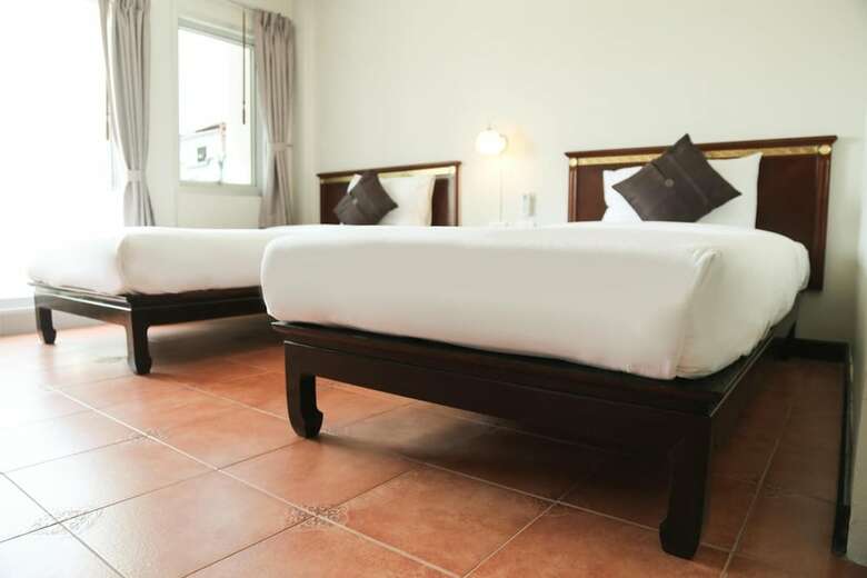 Hotel De Karon