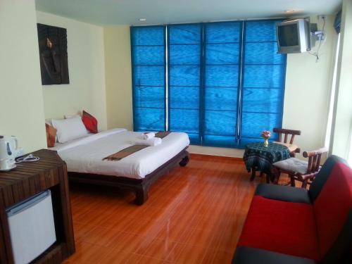 Hotel Baan Suay Karon Beach