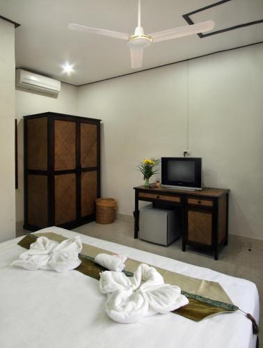 Hotel Baan Suay Karon Beach