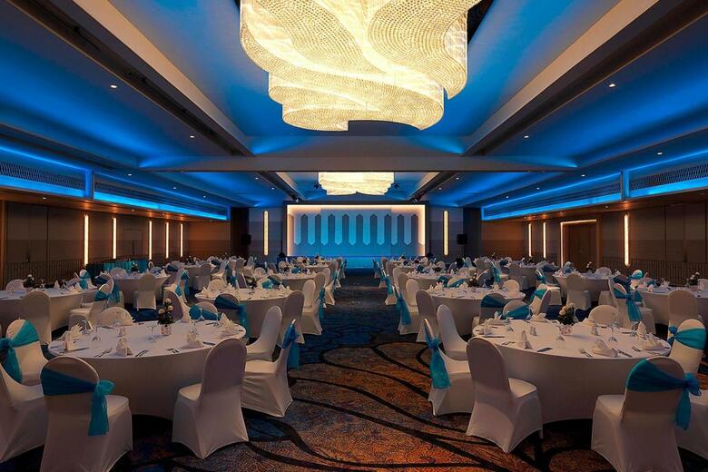 Hotel Le Meridien Phuket Beach Resort