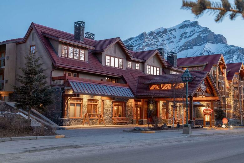 Hotel Banff Ptarmigan Inn