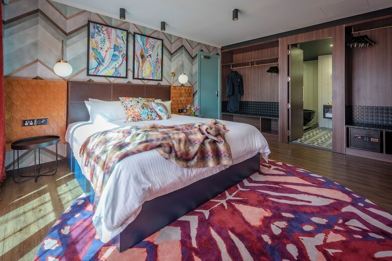 Naumi Auckland Airport Hotel