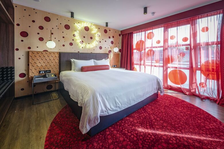 Naumi Auckland Airport Hotel