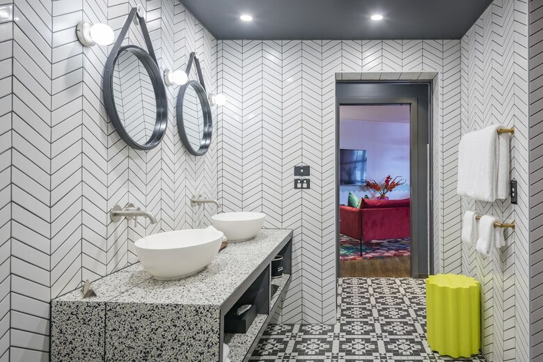 Naumi Auckland Airport Hotel