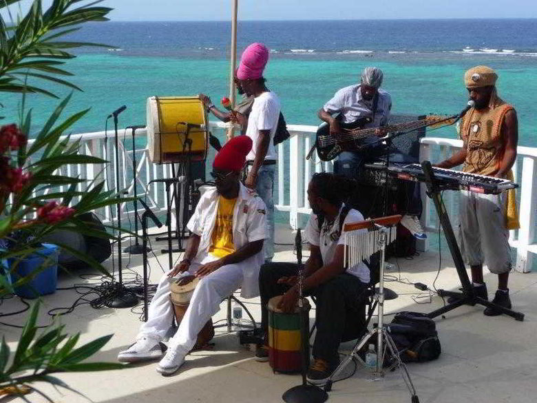 Hotel Moxon Beach