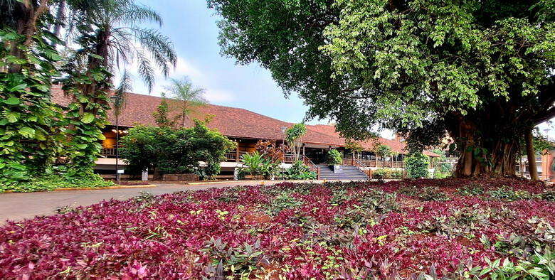 Raices Esturi�n Hotel