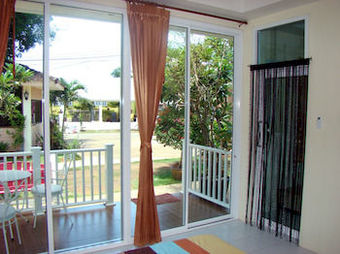 Hostal Sea Beach Ko Larn
