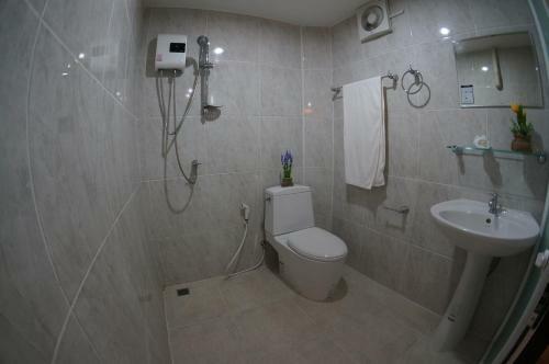 Hotel Tt Naiyang Beach Phuket