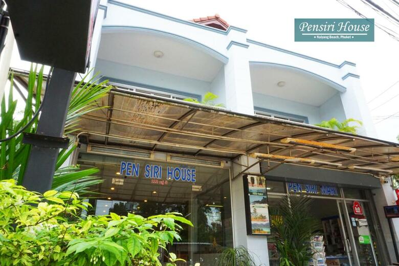 Hostal Pensiri House