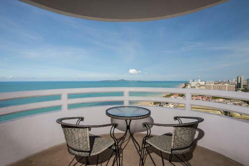 Hotel D Varee Jomtien Beach, Pattaya