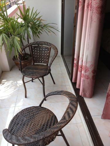 Hostal Artem's Guesthouse