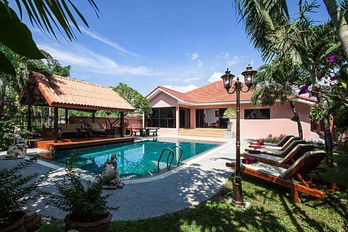 Villa Baan Chatmanee
