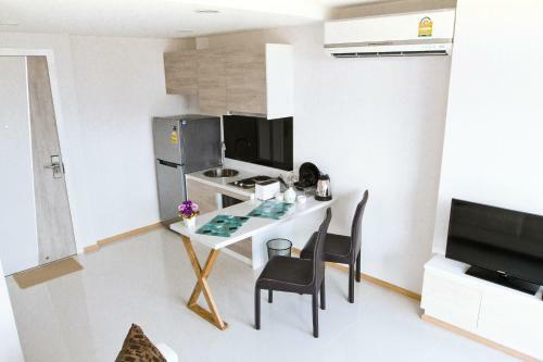 Acqua Apartments
