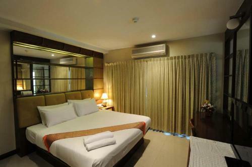 Aparthotel Whitehouse Condotel