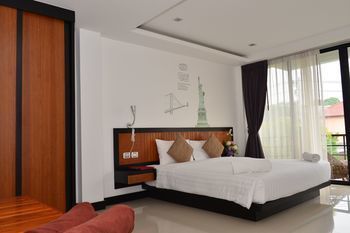 Hotel Miracle House