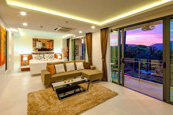 Aparthotel At The Tree Condominium Phuket