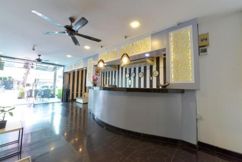 Hotel Chaplin Inn