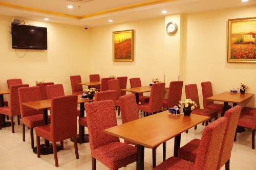 Hotel Hanting Express Ningbo Tian Yi Square Newbranch