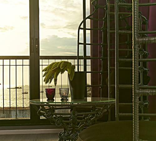 Bed & Breakfast Tweet Tweet Nest Pattaya