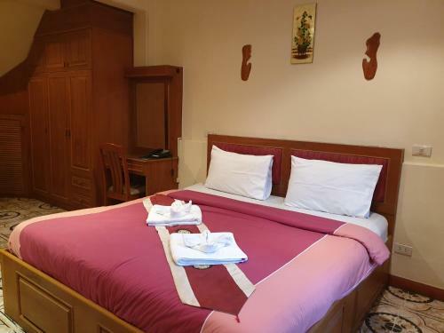 Hostal Chaiyapoon Inn
