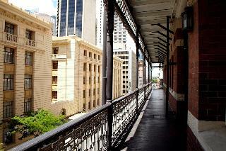 Hostal Base Brisbane Palace Central