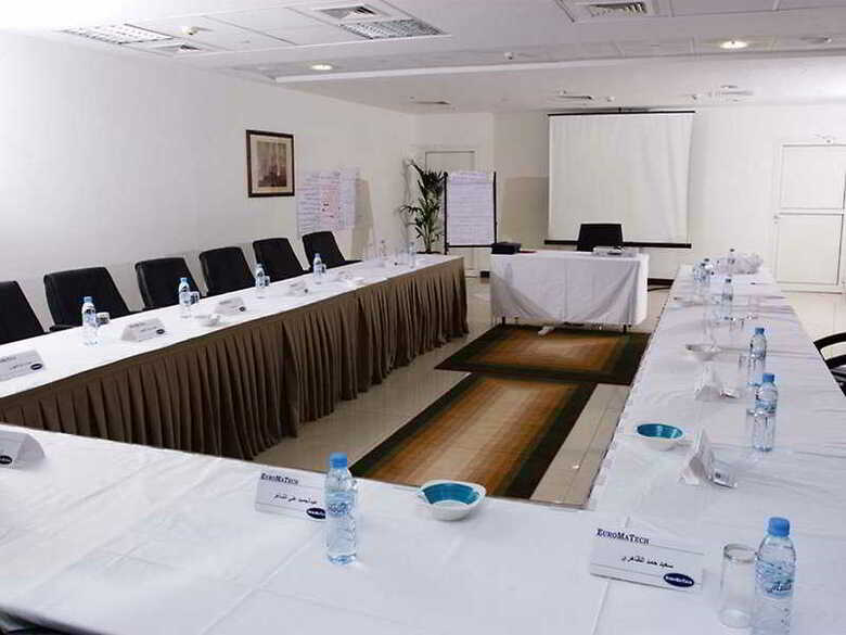 Star Metro Deira Hotel Apartments